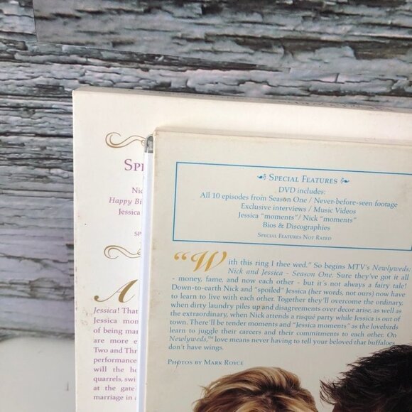 MTV Newlyweds Nick & Jessica - Seasons 1 & 2 DVD Box Sets - Picture 2 of 3
